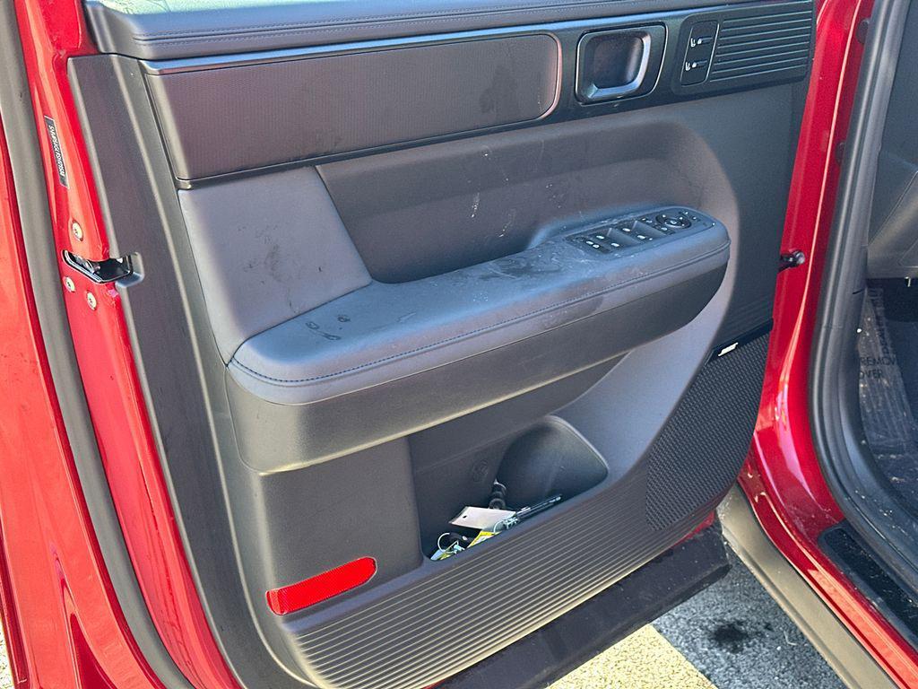 new 2025 Hyundai Santa Fe car, priced at $41,705