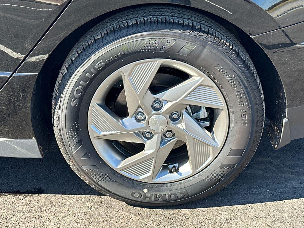 new 2025 Hyundai Sonata car, priced at $23,751