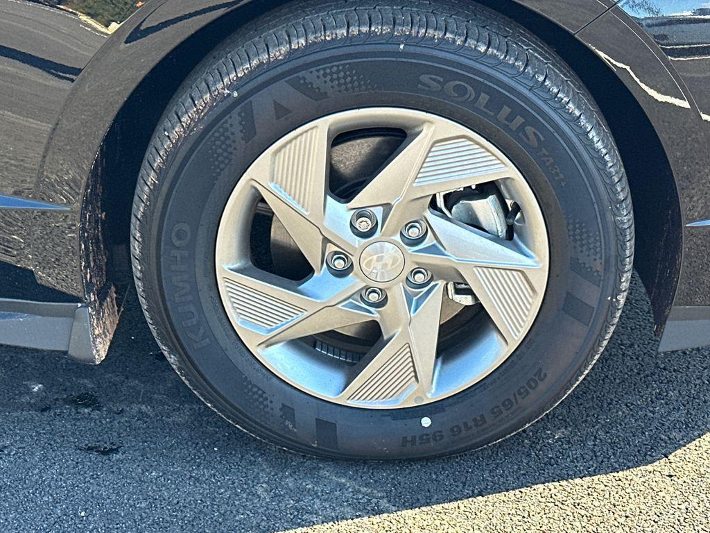 new 2025 Hyundai Sonata car, priced at $23,751