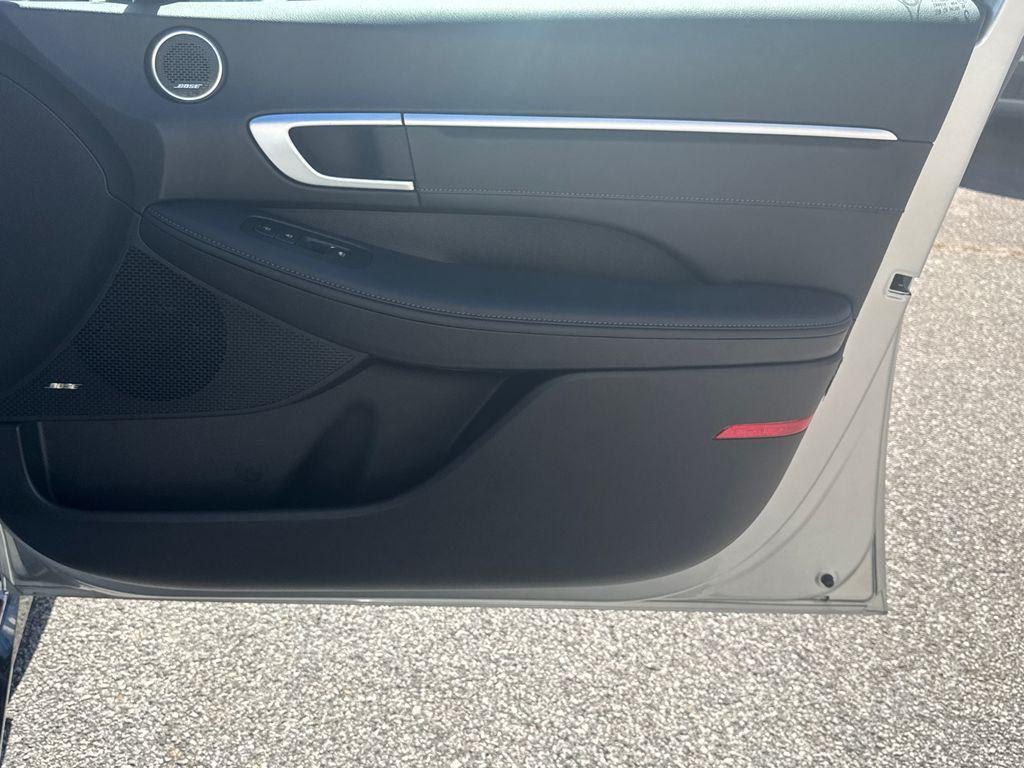 new 2025 Hyundai Sonata Hybrid car, priced at $34,768