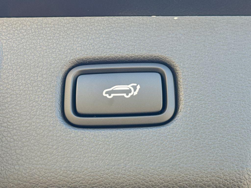 new 2025 Hyundai Palisade car, priced at $46,327