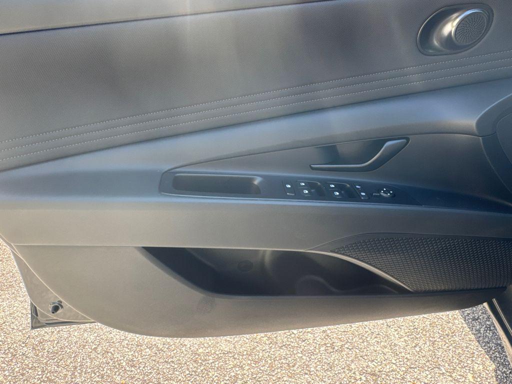 new 2025 Hyundai ELANTRA HEV car, priced at $24,714