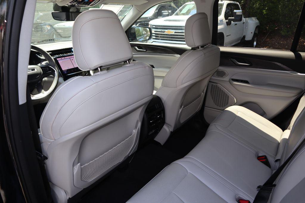 used 2023 Jeep Grand Cherokee car, priced at $35,420