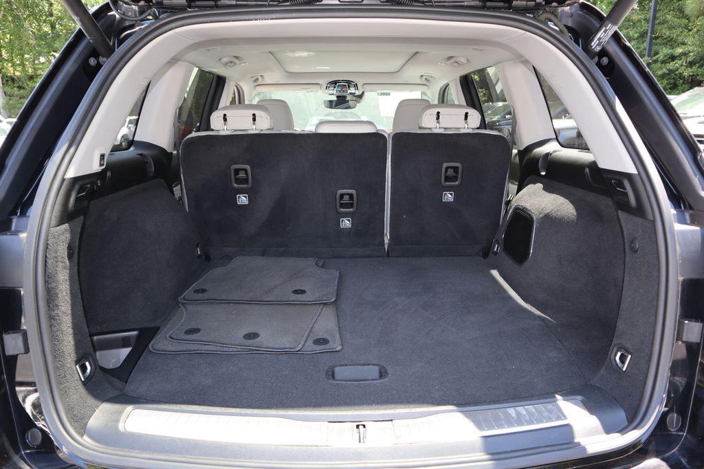 used 2023 Jeep Grand Cherokee car, priced at $35,420