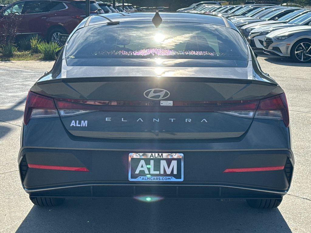 new 2025 Hyundai Elantra car, priced at $21,748