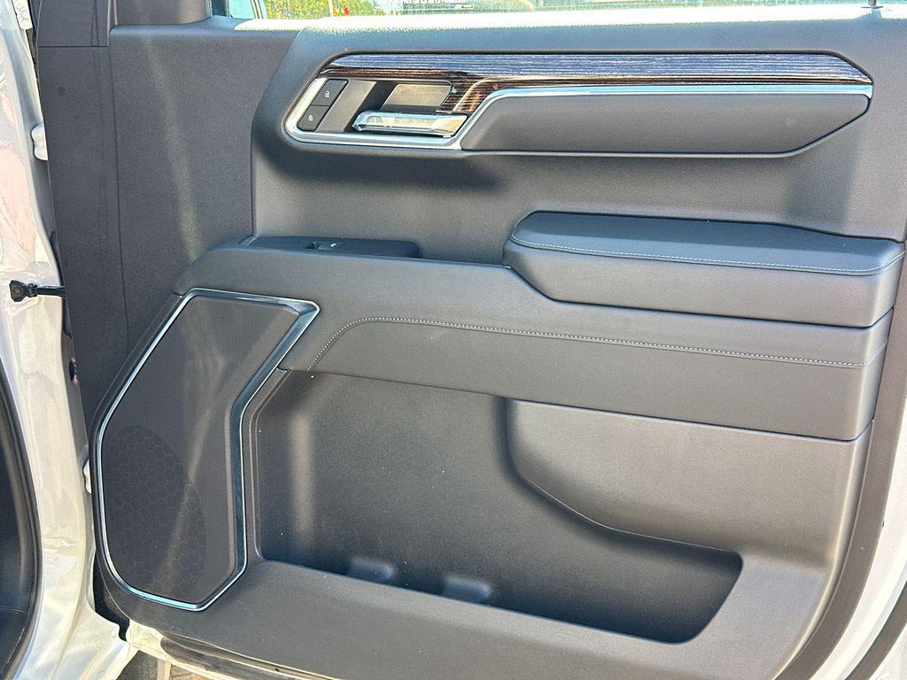 used 2023 GMC Sierra 1500 car, priced at $45,970