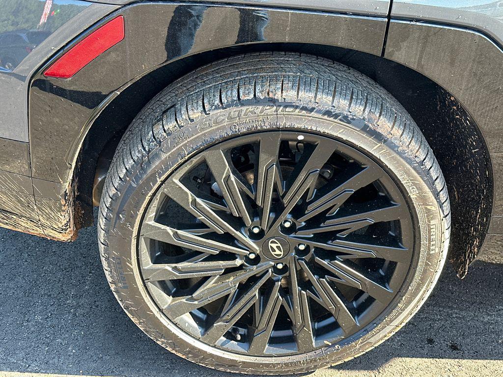 new 2025 Hyundai Santa Fe car, priced at $41,080