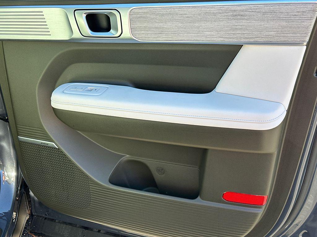 new 2025 Hyundai Santa Fe car, priced at $41,080