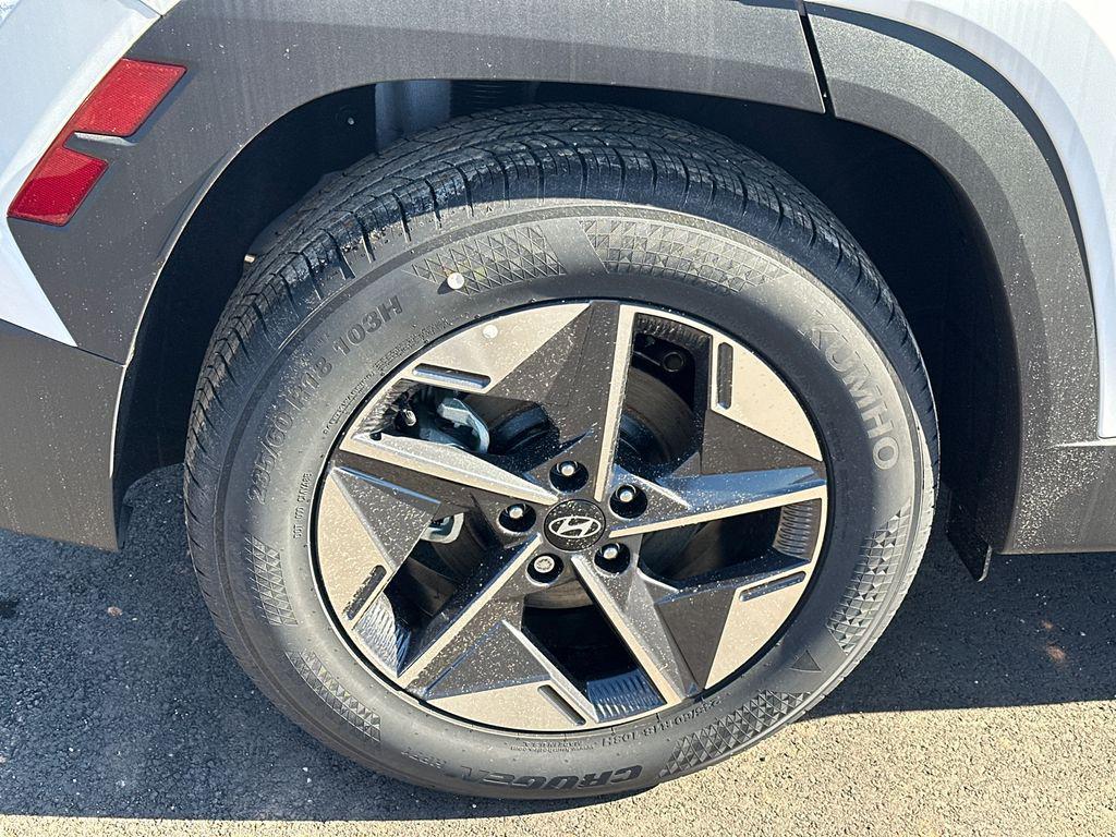 new 2025 Hyundai Tucson car, priced at $27,721