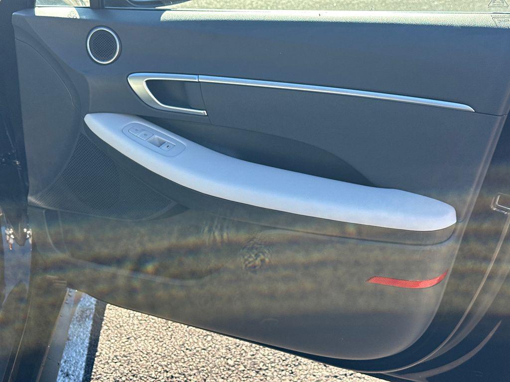 new 2025 Hyundai Sonata car, priced at $23,758