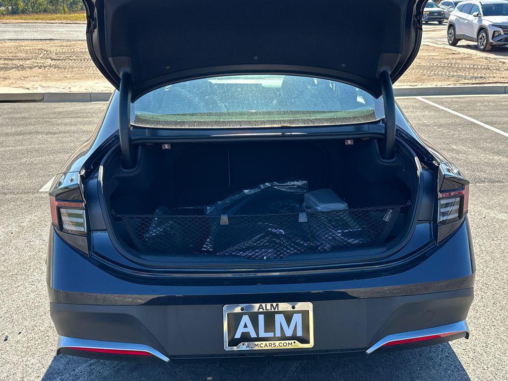 new 2025 Hyundai Sonata car, priced at $23,758