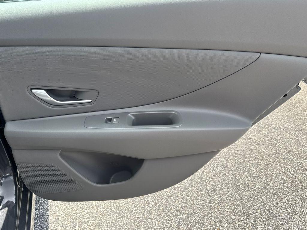 new 2025 Hyundai Elantra car, priced at $21,786