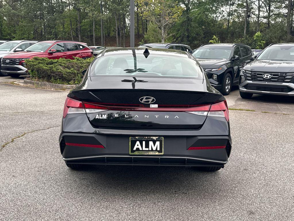 new 2025 Hyundai Elantra car, priced at $21,748