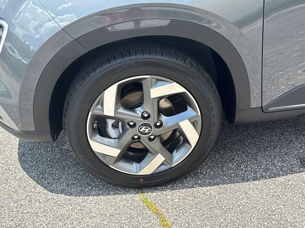 new 2025 Hyundai Venue car, priced at $22,090