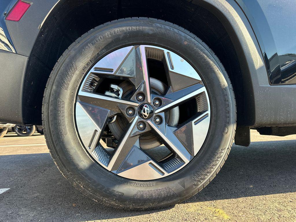 new 2025 Hyundai Tucson car, priced at $27,258