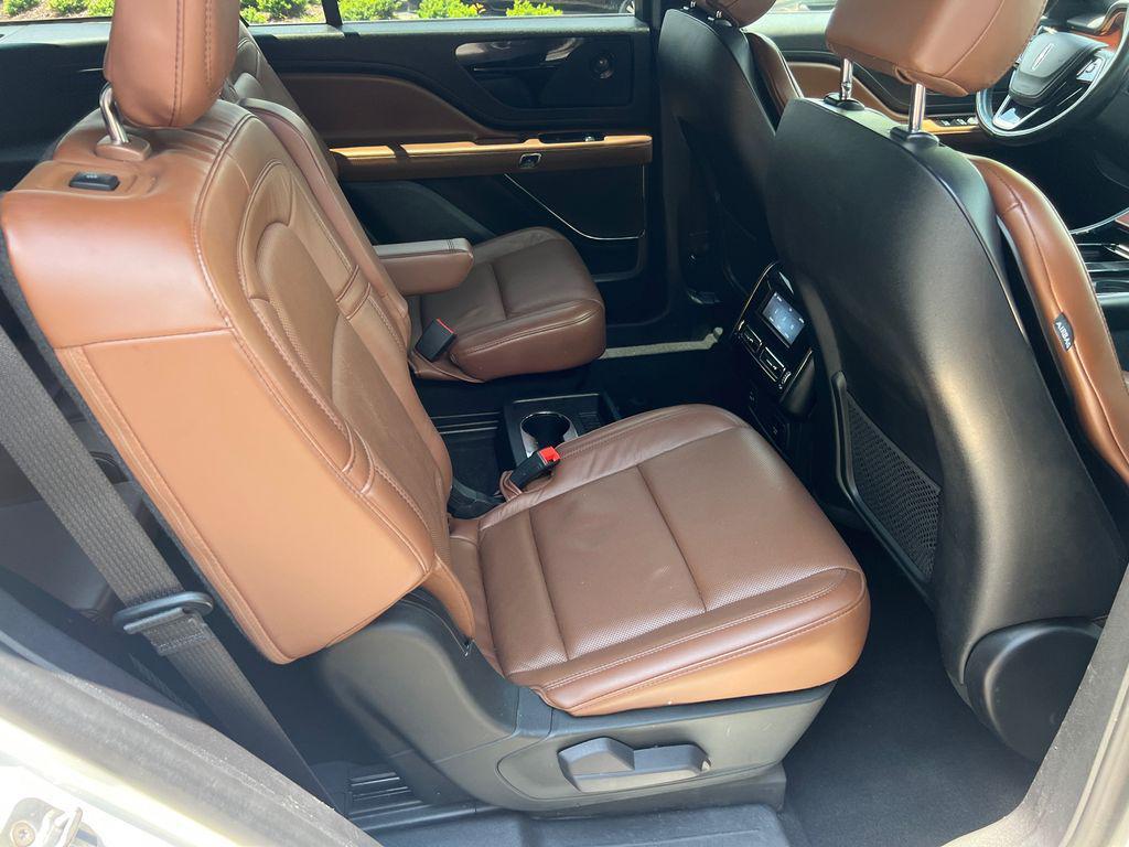 used 2021 Lincoln Aviator car, priced at $30,920
