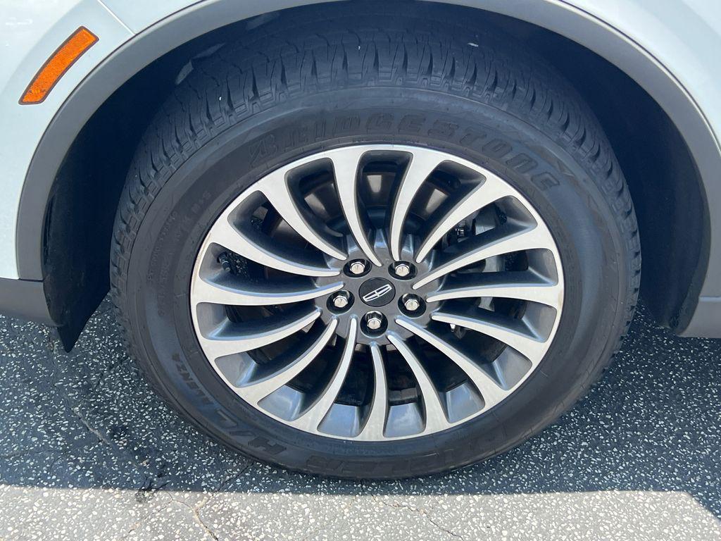 used 2021 Lincoln Aviator car, priced at $30,920