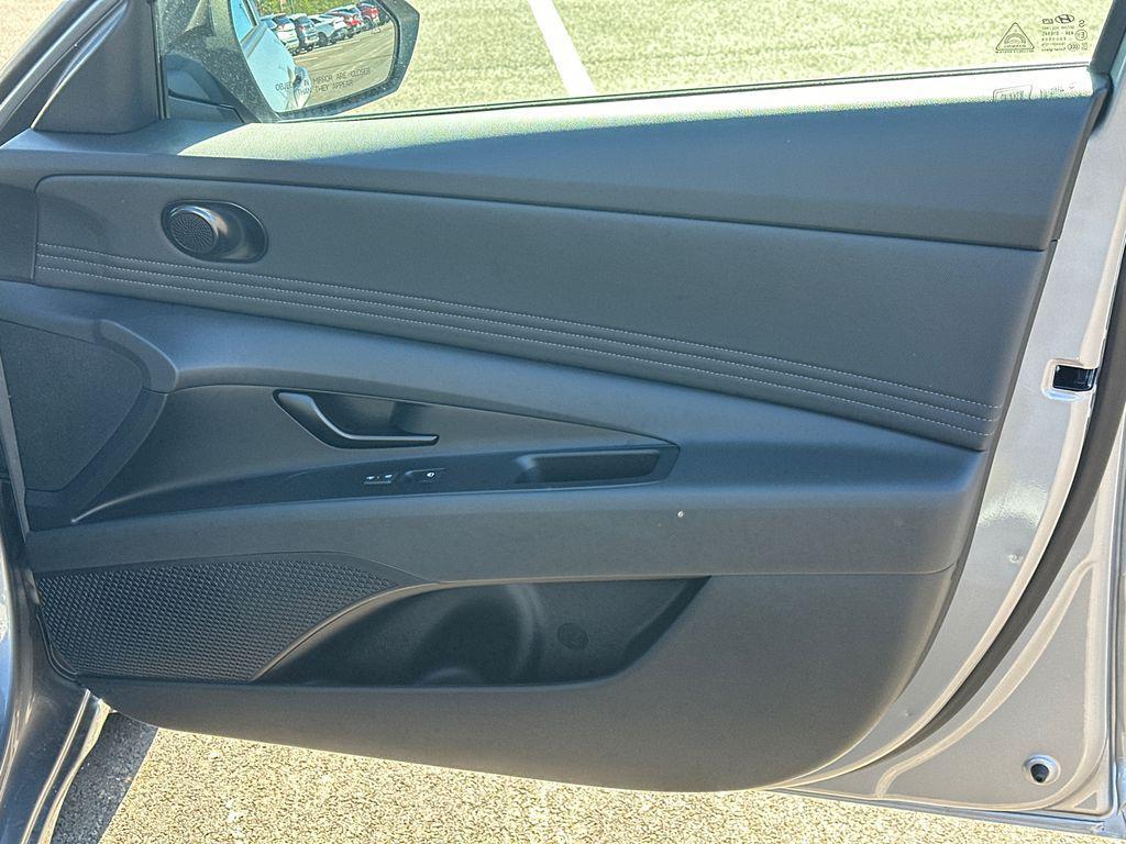 new 2025 Hyundai Elantra car, priced at $21,748