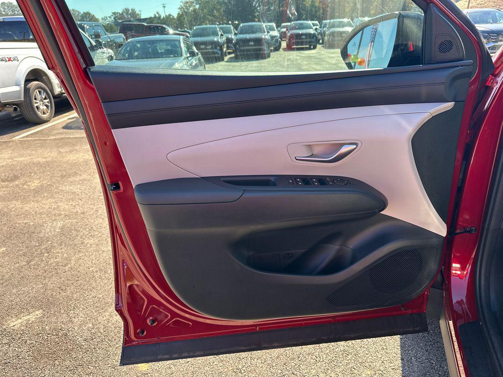 new 2025 Hyundai Tucson car, priced at $27,760