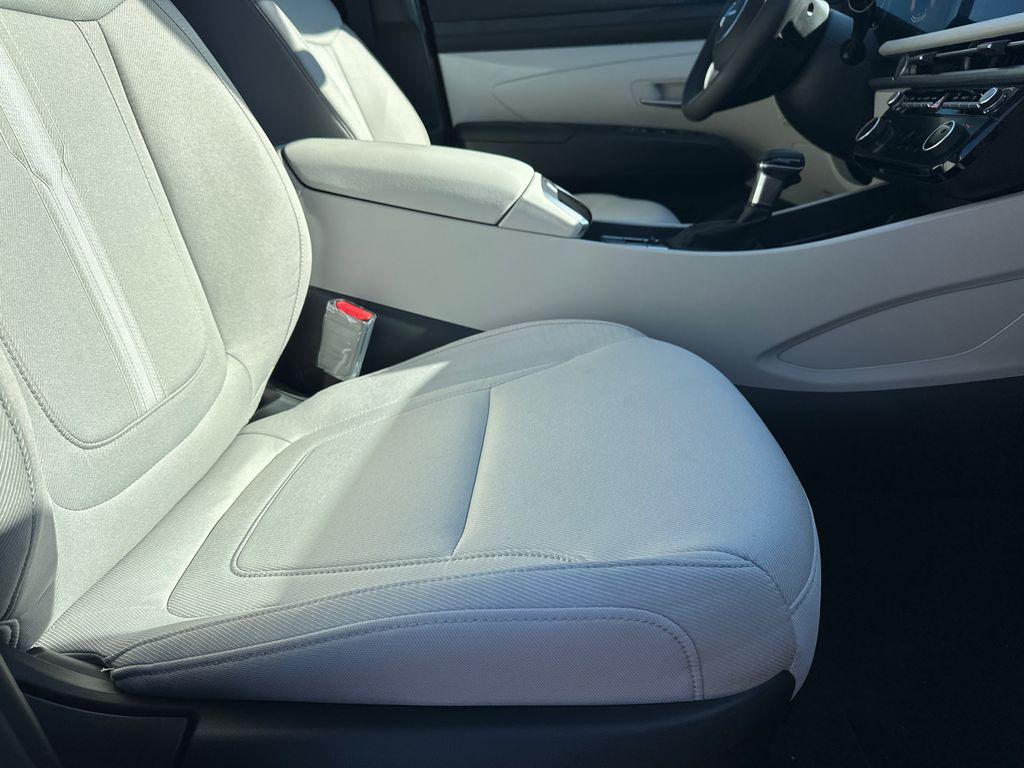 new 2025 Hyundai Tucson car, priced at $27,760