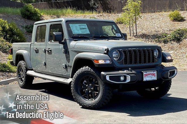 new 2025 Jeep Gladiator car, priced at $44,685