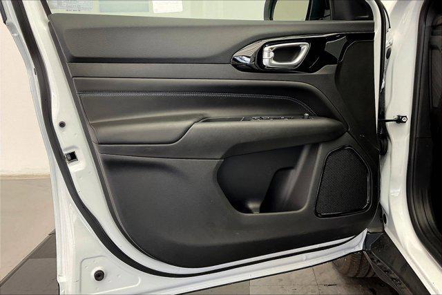 new 2026 Jeep Compass car, priced at $31,590