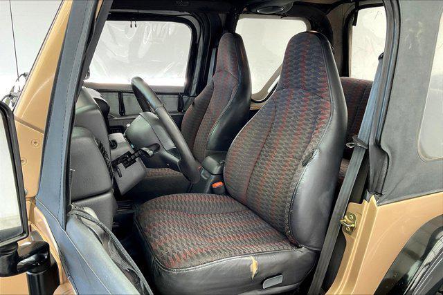 used 2000 Jeep Wrangler car, priced at $11,990