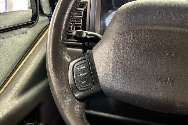 used 2000 Jeep Wrangler car, priced at $11,990
