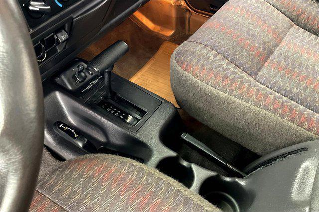 used 2000 Jeep Wrangler car, priced at $11,990