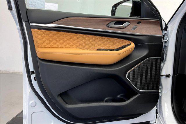 new 2025 Jeep Grand Cherokee car, priced at $59,080