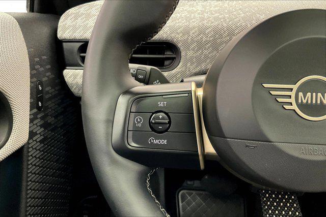 used 2025 MINI Hardtop car, priced at $29,988