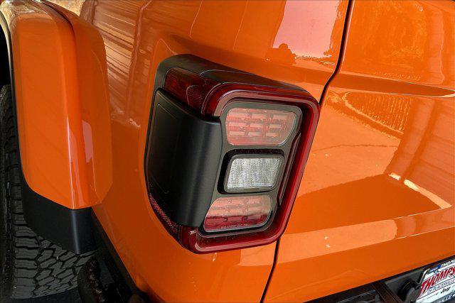 new 2025 Jeep Gladiator car, priced at $66,640