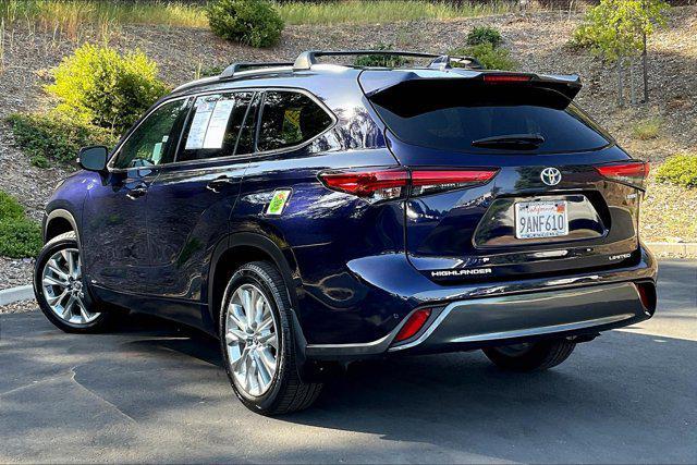 used 2022 Toyota Highlander Hybrid car, priced at $36,190