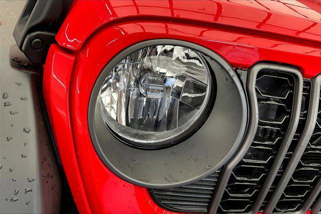 new 2025 Jeep Wrangler car, priced at $42,175