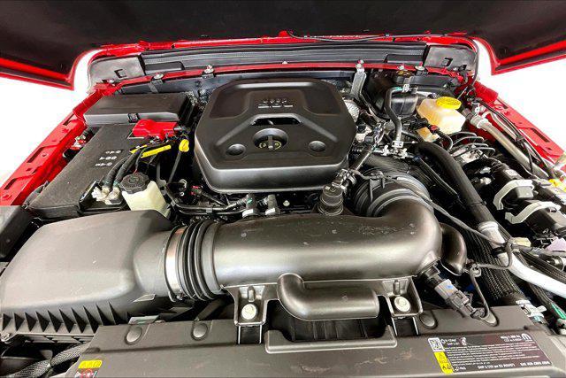 new 2025 Jeep Wrangler car, priced at $42,175