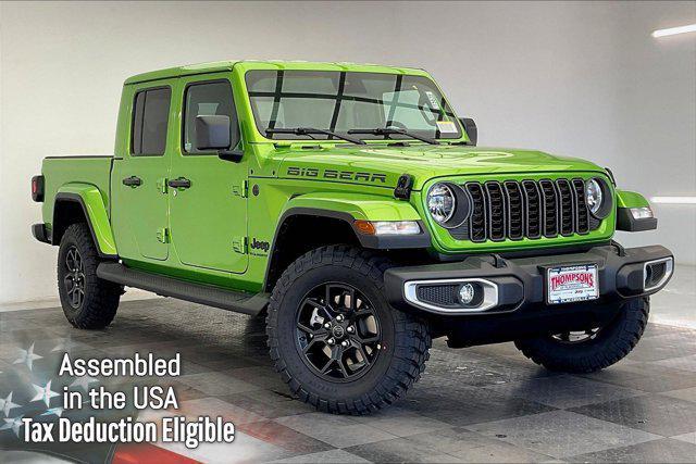 new 2025 Jeep Gladiator car, priced at $44,685