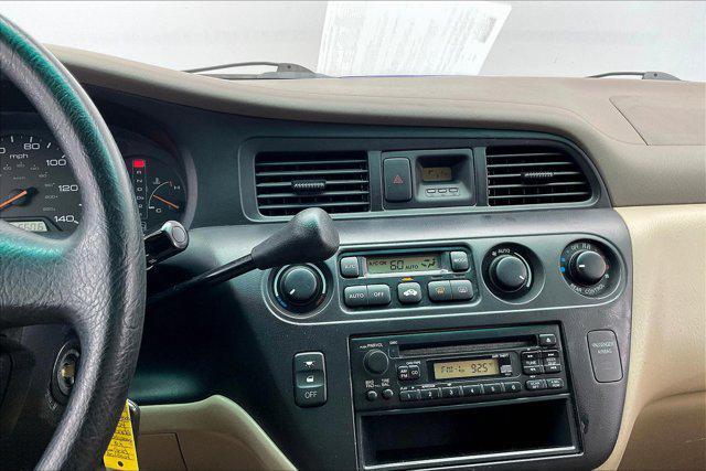 used 2004 Honda Odyssey car, priced at $10,995