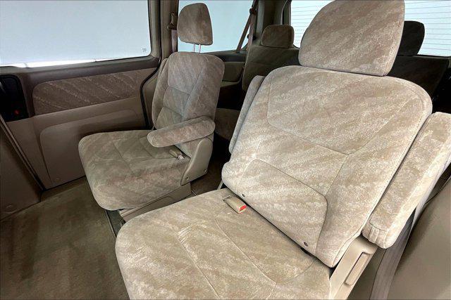 used 2004 Honda Odyssey car, priced at $10,995
