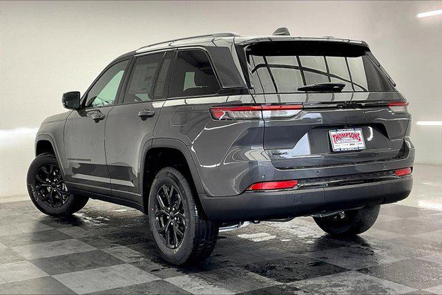 new 2025 Jeep Grand Cherokee car, priced at $44,230