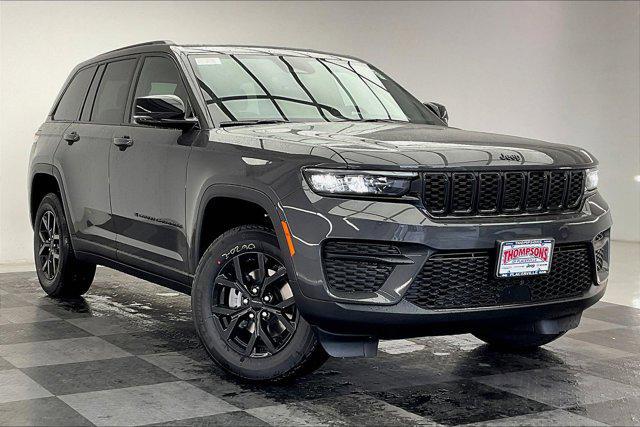 new 2025 Jeep Grand Cherokee car, priced at $44,230