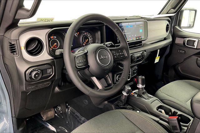 new 2025 Jeep Wrangler car, priced at $46,680