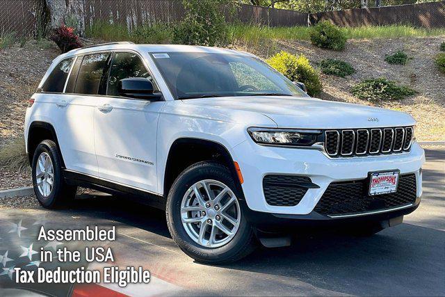 new 2025 Jeep Grand Cherokee car, priced at $38,280