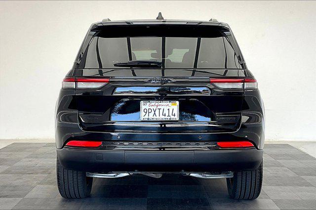 used 2024 Jeep Grand Cherokee car, priced at $40,795