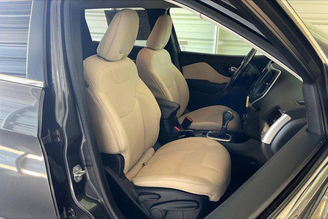 used 2016 Jeep Cherokee car, priced at $11,403