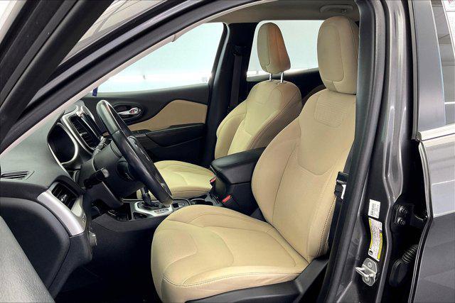 used 2016 Jeep Cherokee car, priced at $11,403