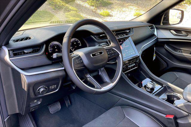 new 2025 Jeep Grand Cherokee L car, priced at $44,230