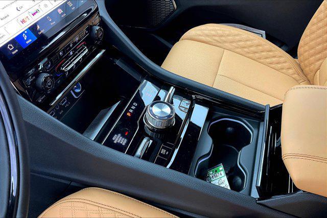 new 2025 Jeep Grand Cherokee car, priced at $56,555