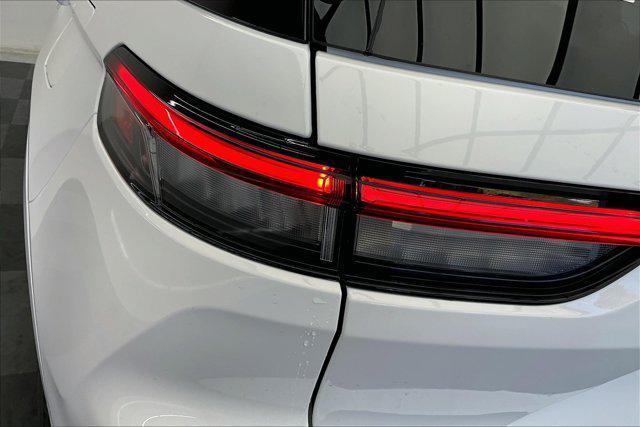 new 2025 Jeep Grand Cherokee car, priced at $56,555