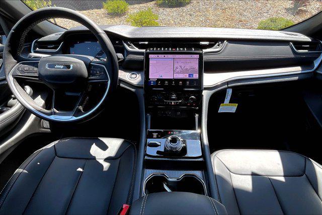 new 2025 Jeep Grand Cherokee car, priced at $45,415