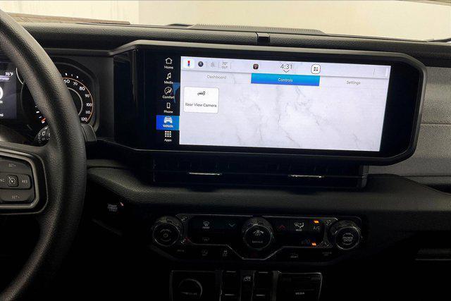 new 2025 Jeep Wrangler car, priced at $41,580